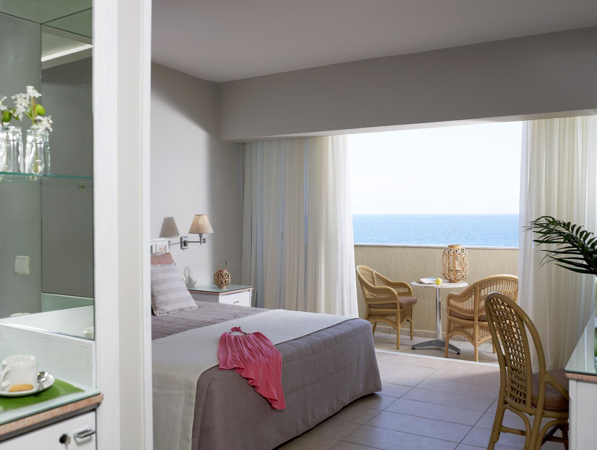 Hotel Atlantica Princess 4*